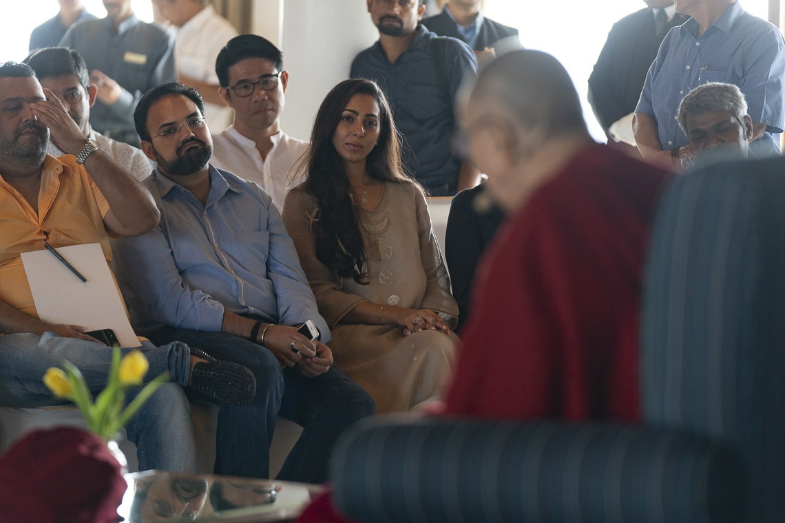 Su Santidad el Dalái Lama hablando ante un grupo de intelectuales, académicos y diplomáticos en Nueva Delhi, India, el 21 de septiembre de 2019. Foto de Tenzin Choejor