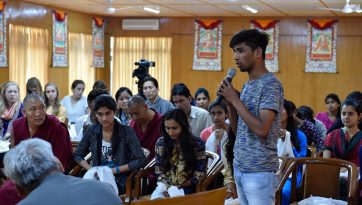Intercambio con estudiantes orientado hacia la Ética Secular