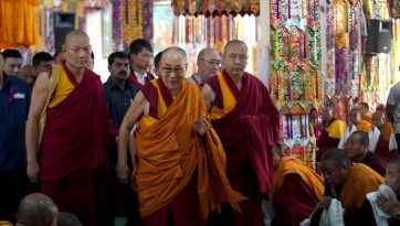 Debates en Drepung Loseling y mudanza a Ganden Shartse