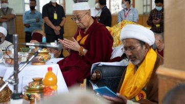 Peregrinación a Jokhang, mezquitas y una iglesia en Leh, Ladakh