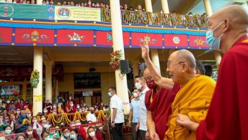 Oraciones por la larga vida de Su Santidad el Dalái Lama