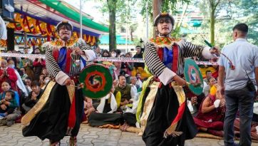 Ceremonia de petición de larga vida a Su Santidad 