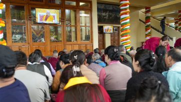 El Yoga de la Inseparabilidad del Gurú y Avalokiteshvara