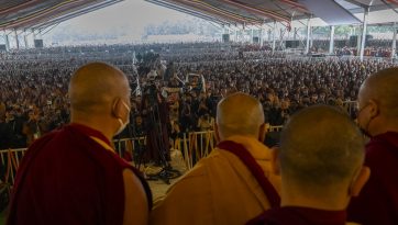 Segundo día de enseñanzas en Bodhgaya