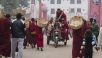 Danza de ofrenda ritual de Kalachakra y visita al templo mongol - Bodhgaya, Bihar, India