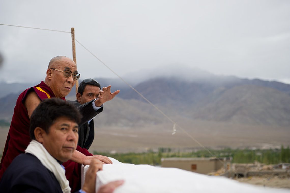 2010 09 13 2 Hh Inspect Damage Choglamsar