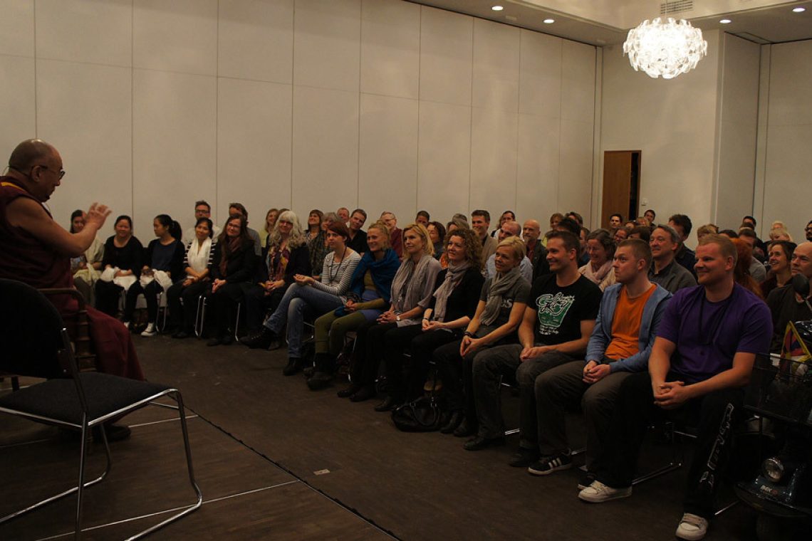 2011 04 17 Sweden G06