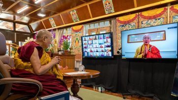 Los Tres Entrenamientos en las Tradiciones Pali y Sánscrita del Budismo